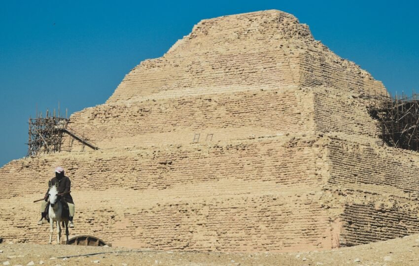 Saqqara Memphis Dahshur day tour from Cairo