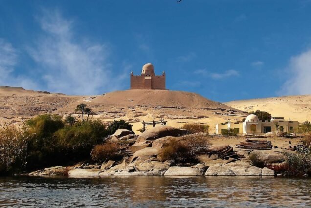 4 Days Nile River Cruise Aswan to Luxor: A Private Guided Voyage